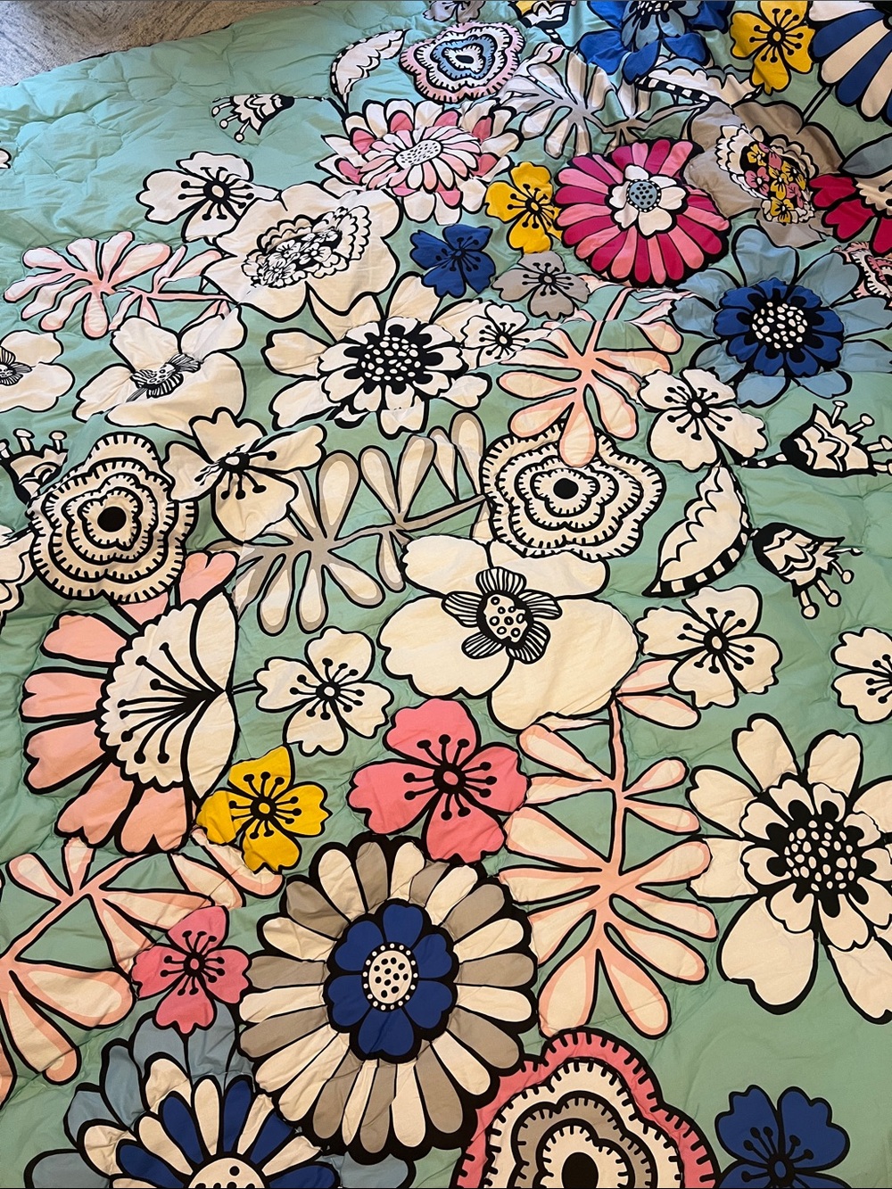 Pottery Barn Teen Floral Comforter in Aqua, Blue, Yellow, Pink and White